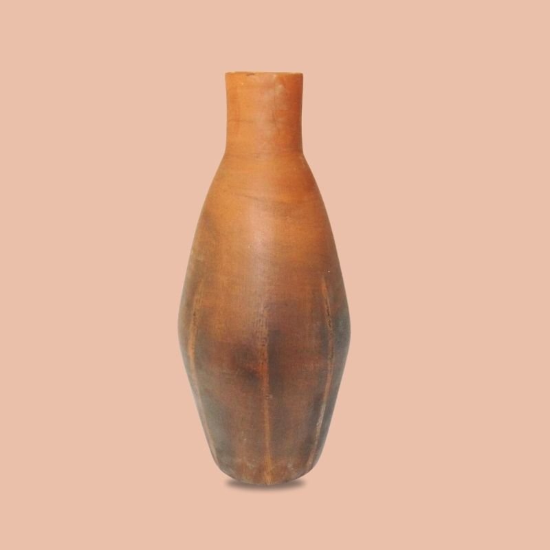 11-3.jpg Terracotta Planter - Image 1