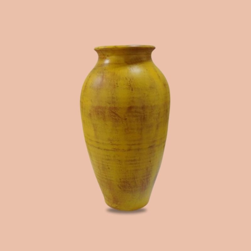 137.jpg Terracotta Planter - Image 1