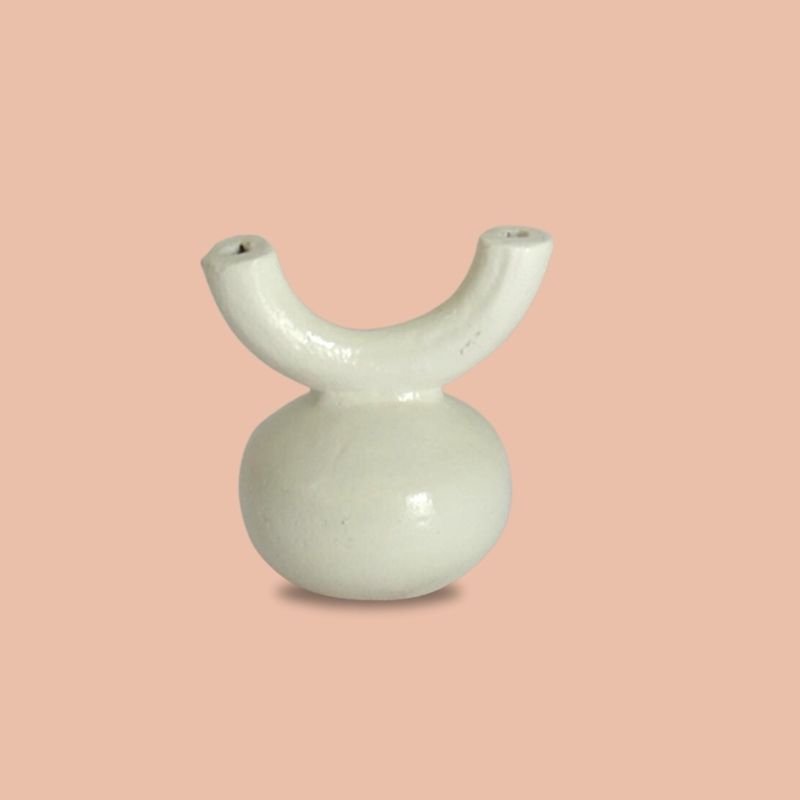 178.jpg Terracotta Planter - Image 1